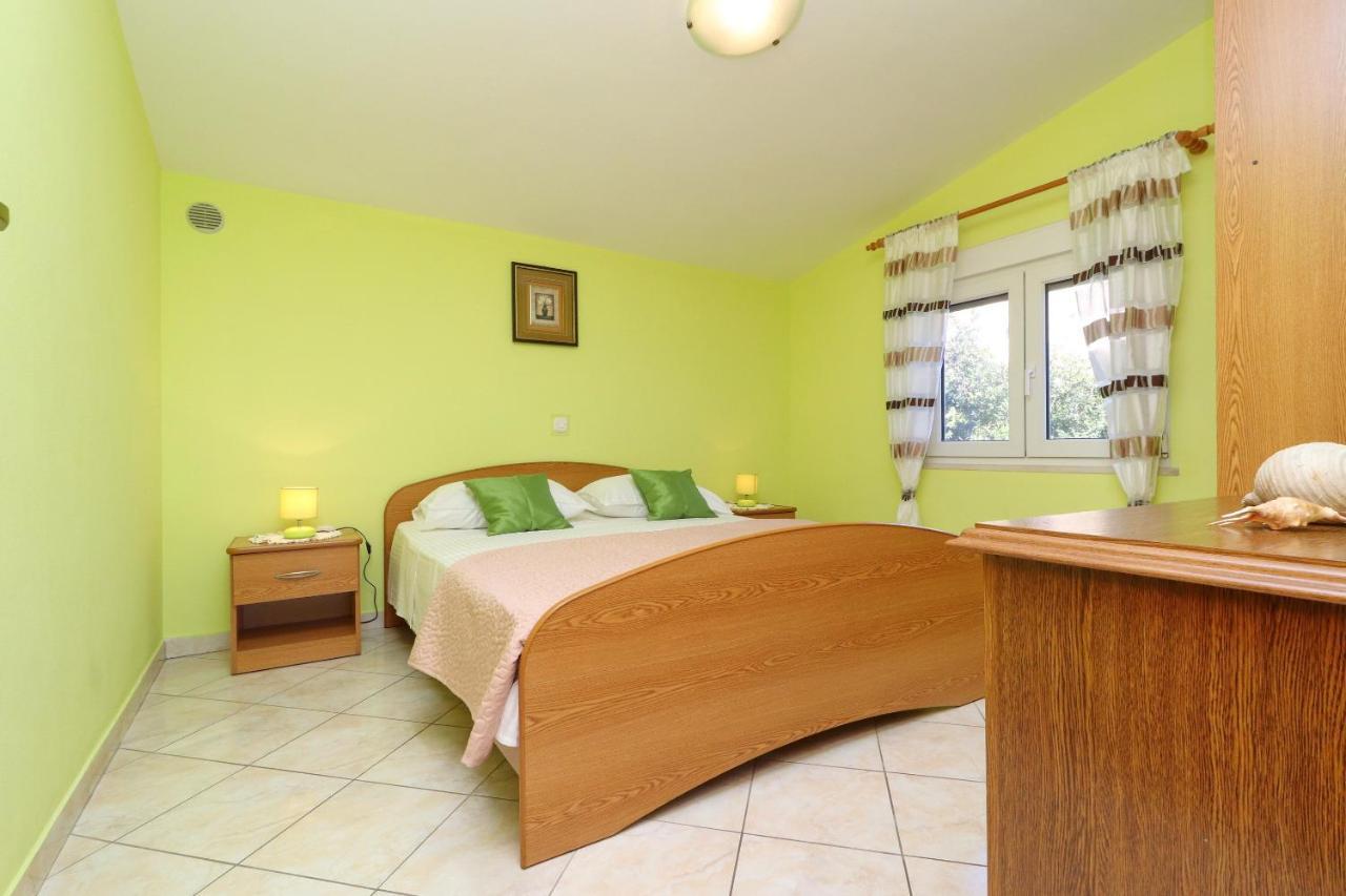 Apartments Villa Senija Prizba Eksteriør billede