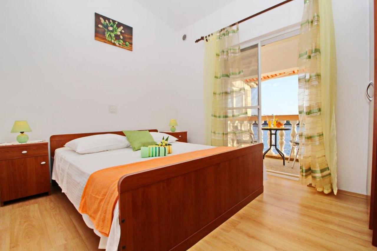 Apartments Villa Senija Prizba Eksteriør billede