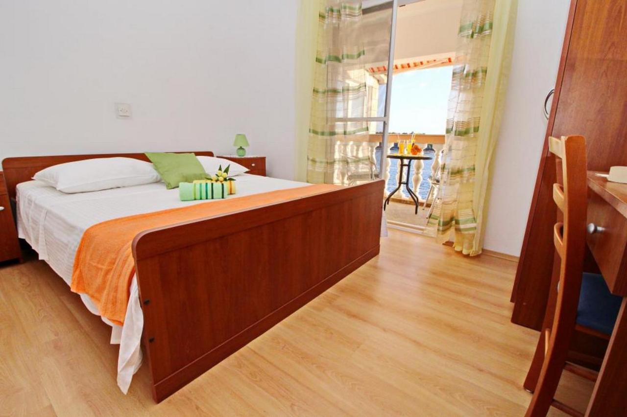 Apartments Villa Senija Prizba Eksteriør billede